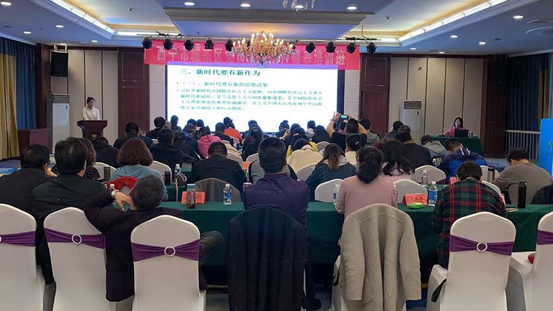 内训师选拔：如何把握关键能力，打造高效团队**