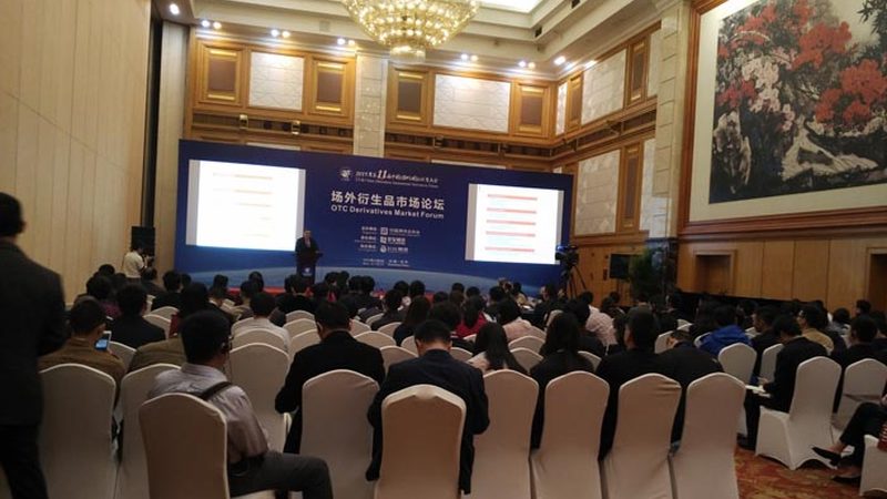 建造师线上培训：优势与挑战并存